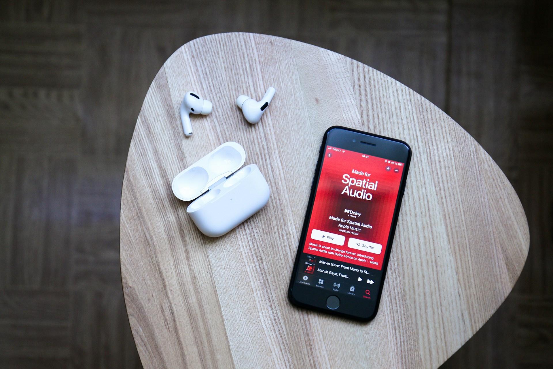 AirPods bekommen Live-Übersetzung in der EU - Apple startet im Dezember